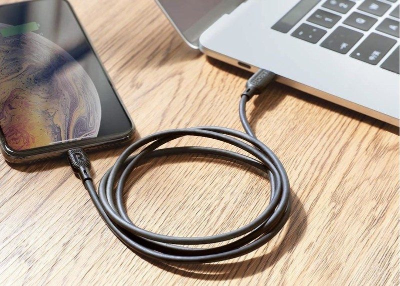What Are The Best USB C To Lightning Cable? 